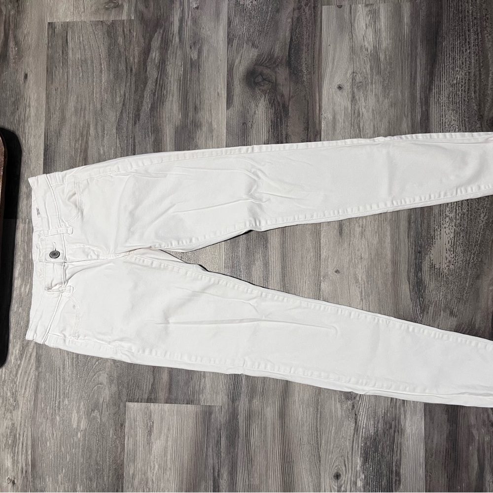 American Eagle Outfitters White Skinny Jeans